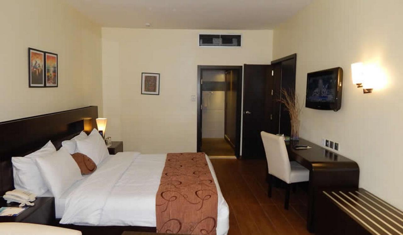 Room In Lodge - Hotel Presidential Port Harcourt Exterior foto